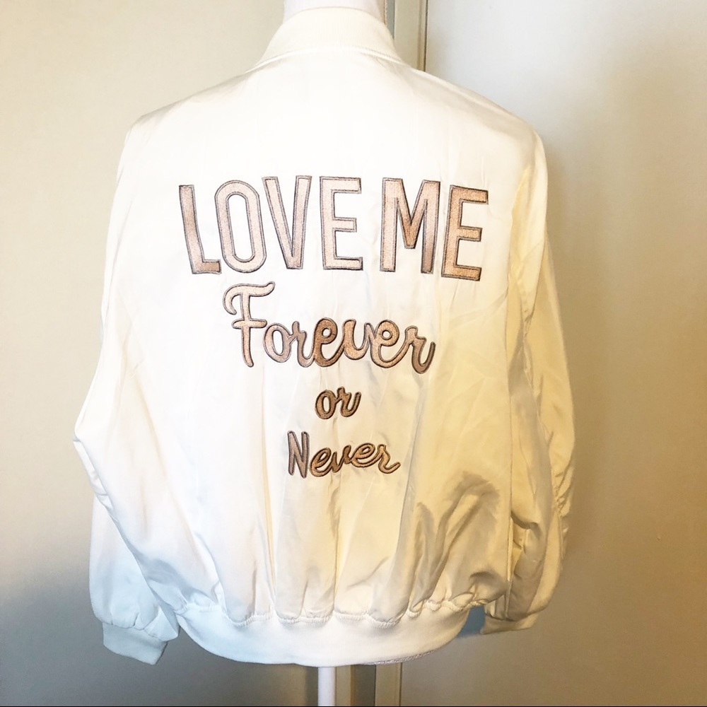 ❌SOLD❌NWOT white bomber jacket - Picture 1 of 8